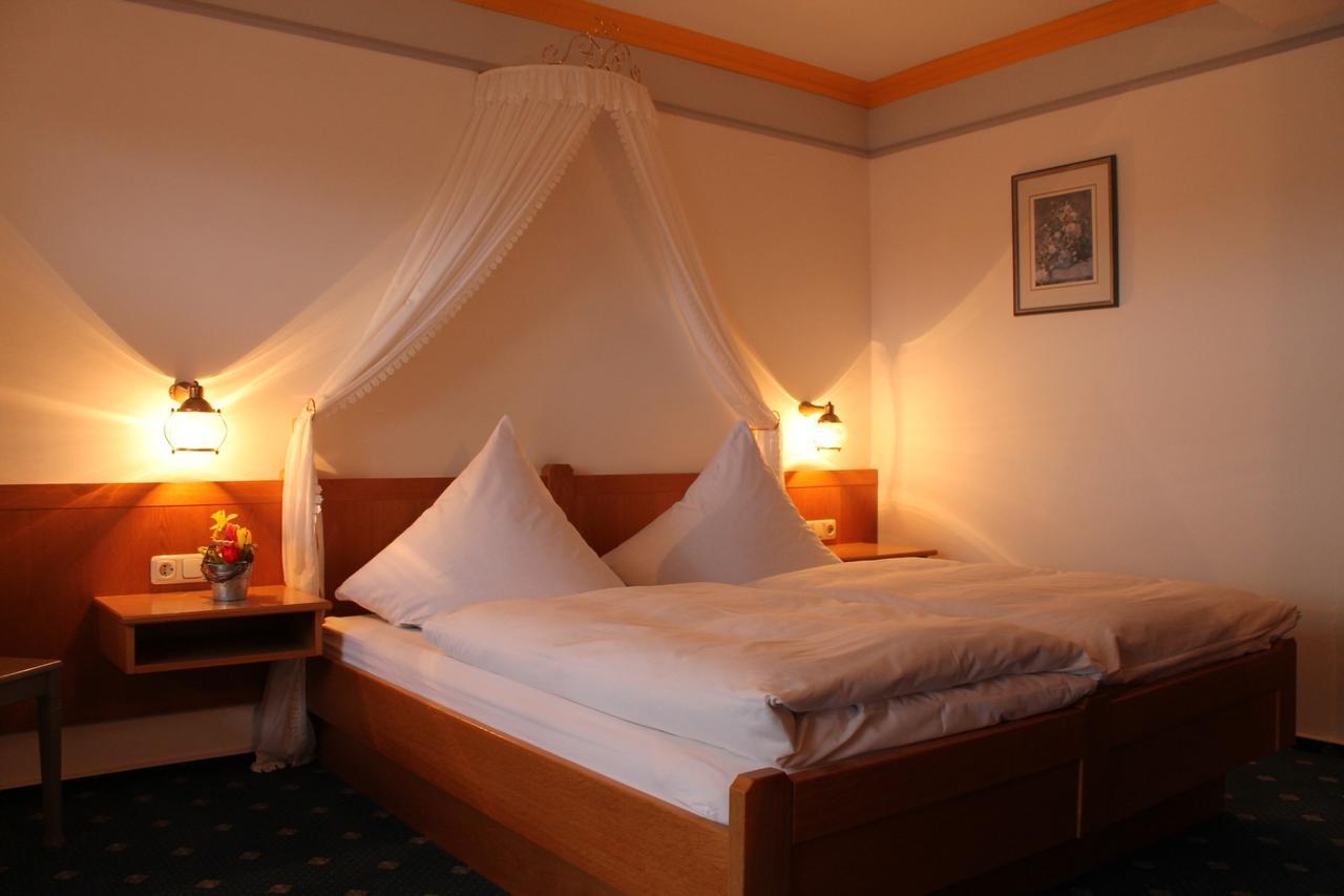 Hotel-Gasthof Zum Hirschen Durrwangen Habitación foto